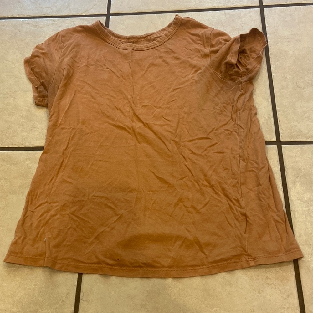 AE shirt